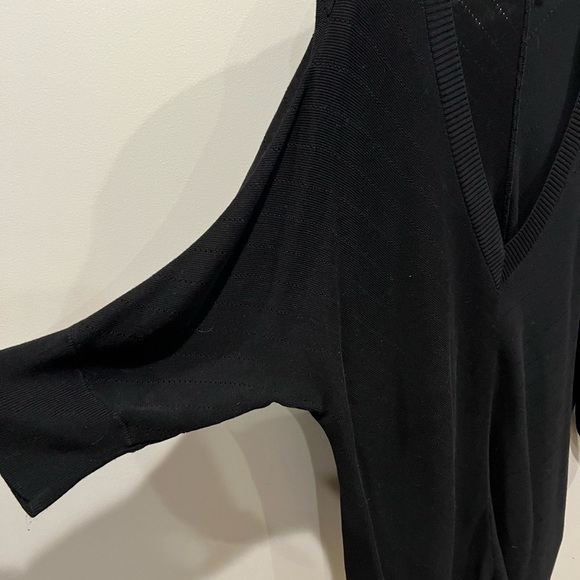 Talbots Black Women’s Deep V-Neck Tunic Sweater 3X - Picture 3 of 5